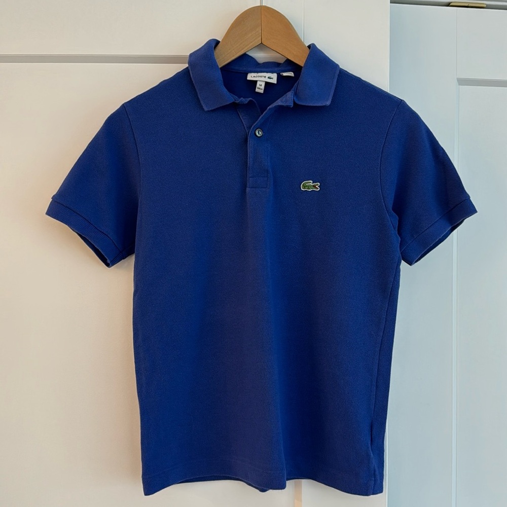Lacoste boys polo shirt size 10. Great condition!